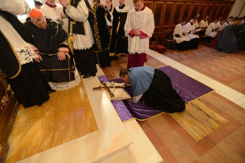 Vénération de la Sainte Croix