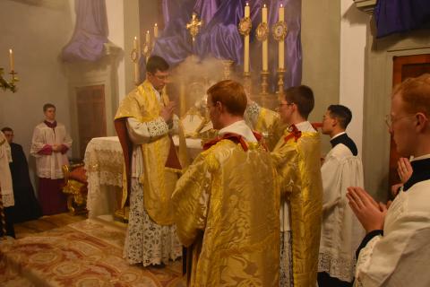 Encensement du célébrant