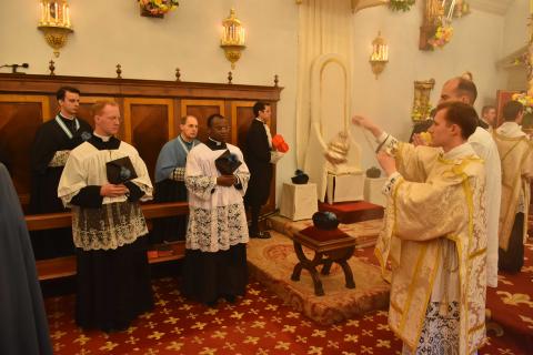 Encensement du ch&oelig;ur