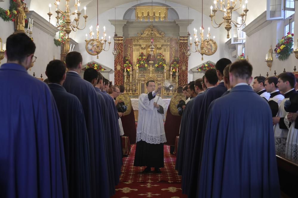 Encensement des séminaristes de première année