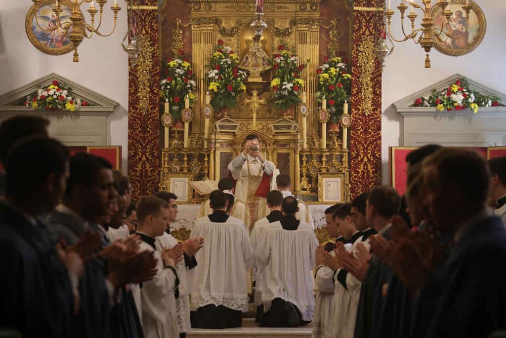 <i>Ecce Agnus Dei</i>