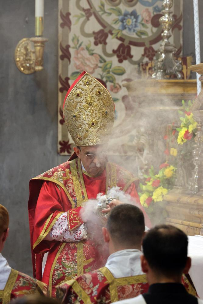 Encensement du Pontife