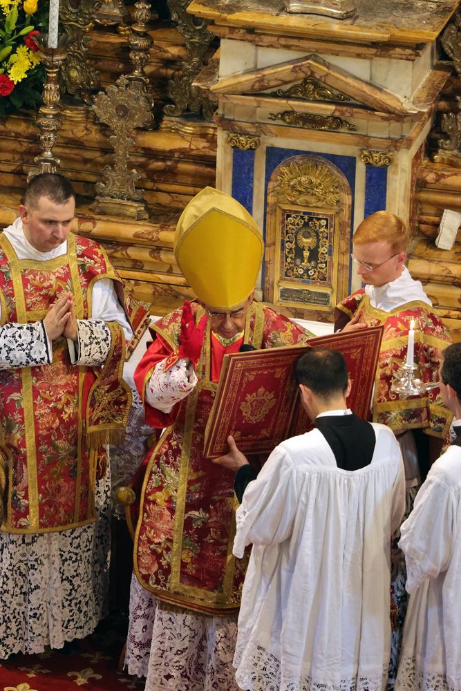 Bénédiction des nouveaux exorcistes