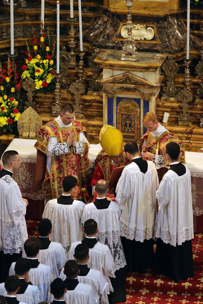 Ordination des acolytes