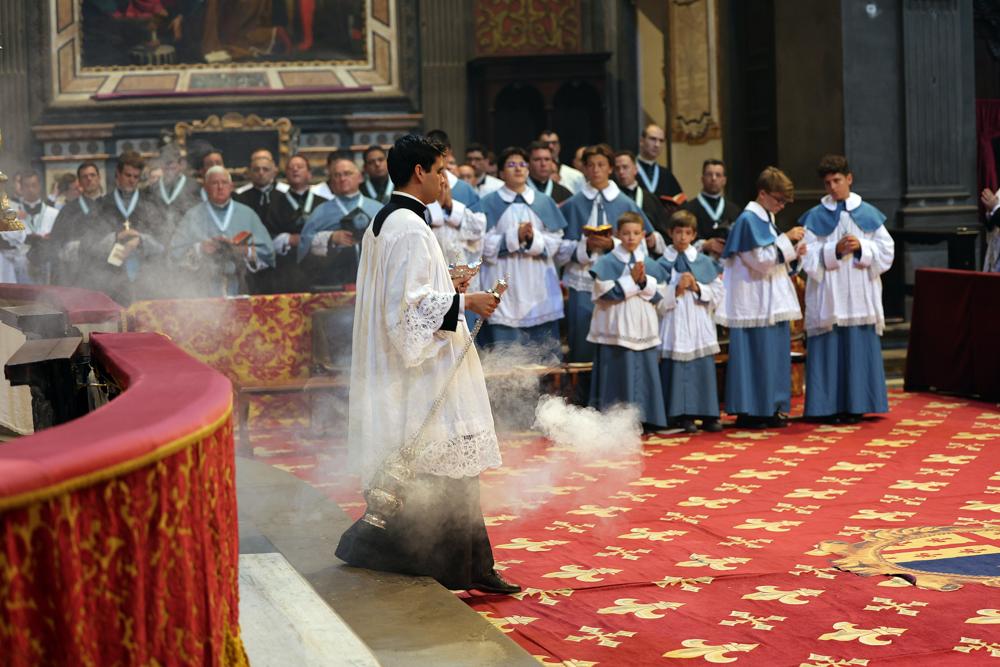 Procession avant l&rsquo;Évangile