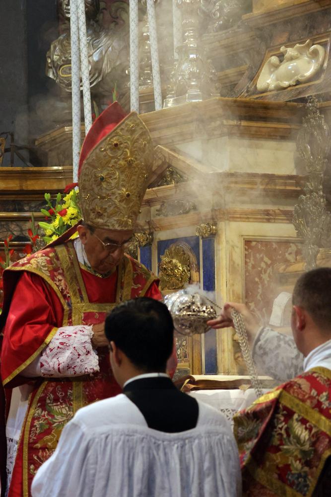 Encensement du Pontife