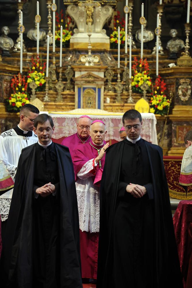 Sortie du Pontife