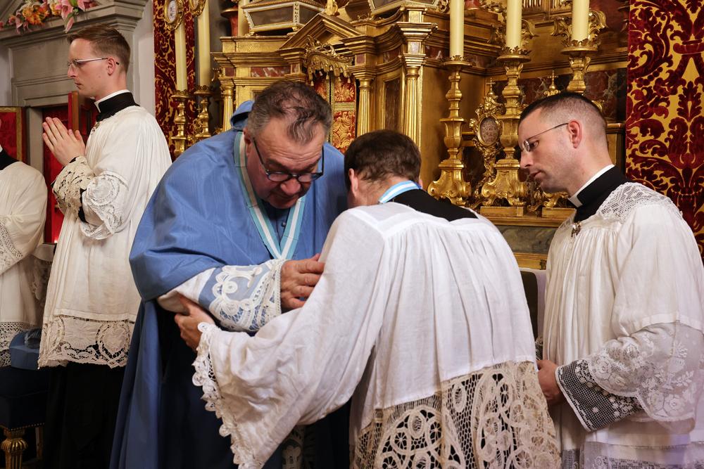 <i>Pax tecum</i>