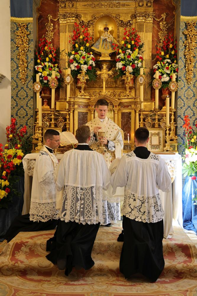 <i>Ecce Agnus Dei</i>