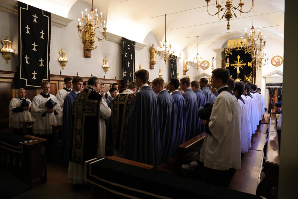 Procession d&rsquo;entrée