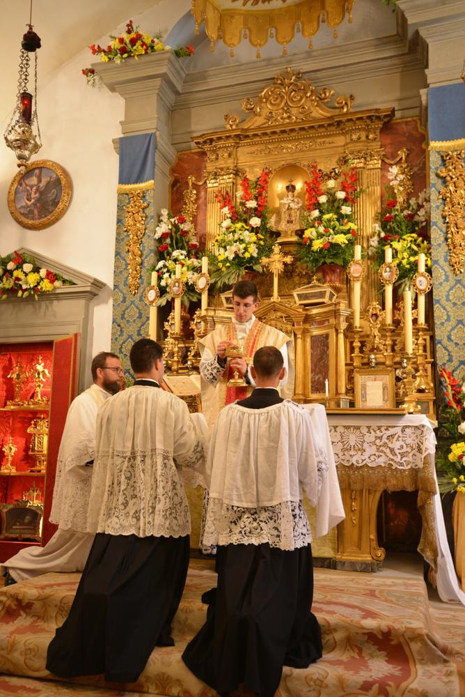 <i>Ecce Agnus Dei</i>